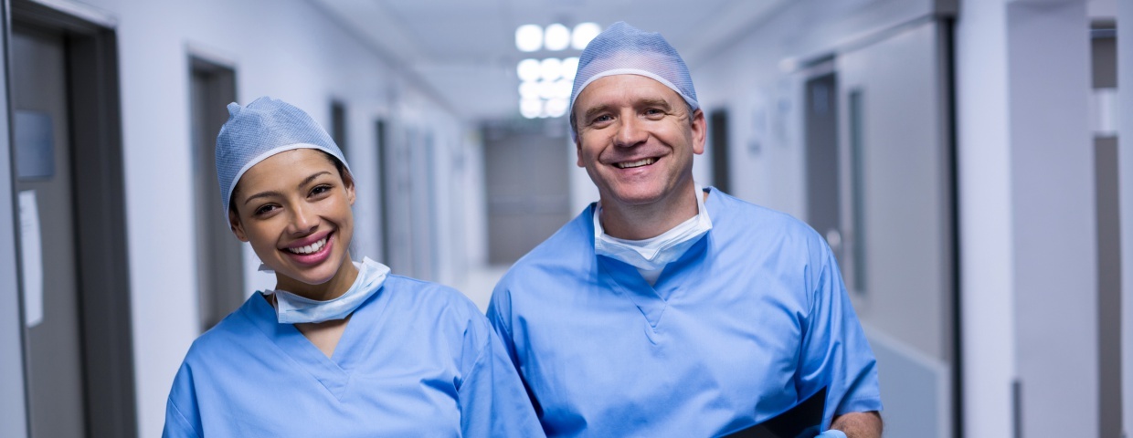 nurses ready for surgery